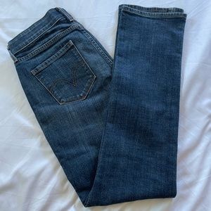 Women’s Levi’s Straight 525
